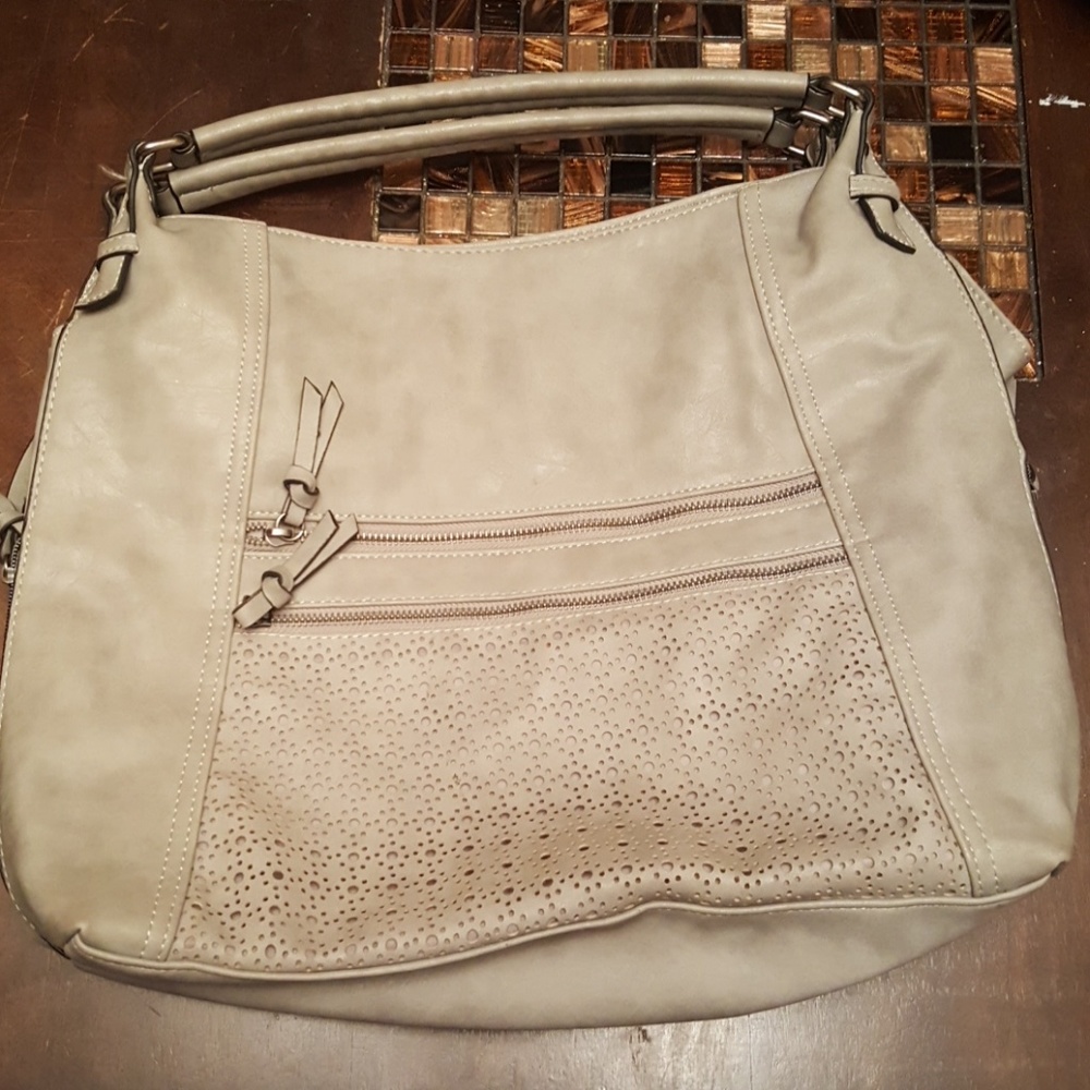 💚Grey Shoulder Bag💚